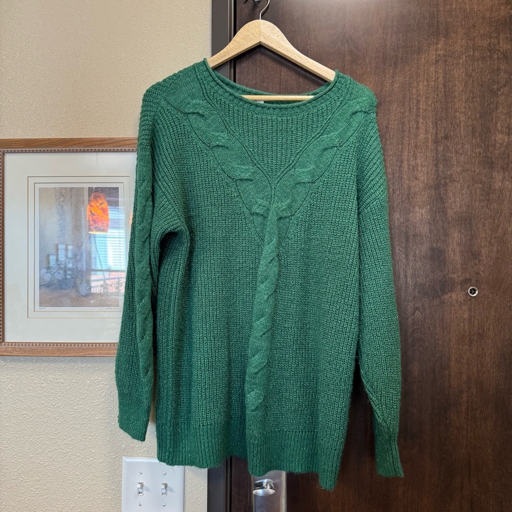 LC Lauren Conrad Knit Green Sweater